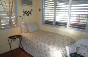 HousePix/2ndbr1.jpg
